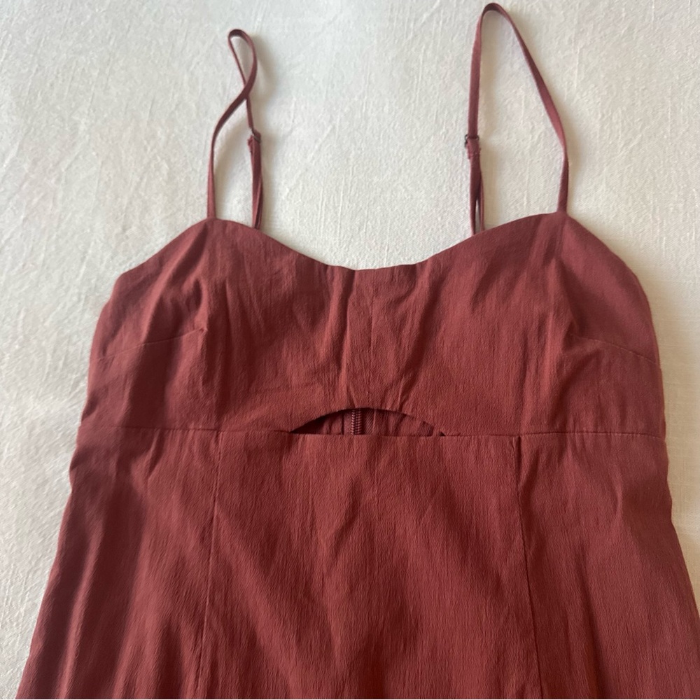 Abercrombie Date Night Cut out Midi Dress - Picture 3 of 7